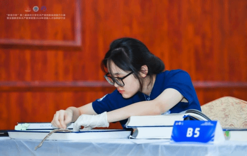 【求学记】彭丽颖的清华逐梦之旅